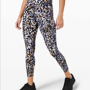 Lululemon Fast And Free Tight Metropolis Glow